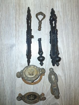 Lote 40 tiradores antiguos y vintage