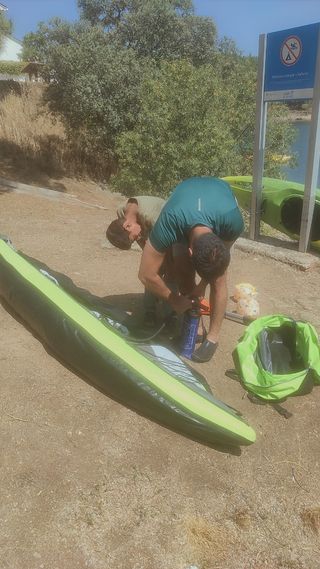 Alquilo Kayak.