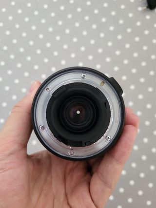 Objetivo Nikon DX SWM 18-70mm