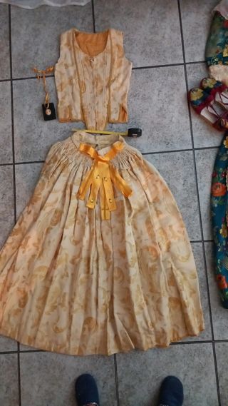 Traje fallera huértana 