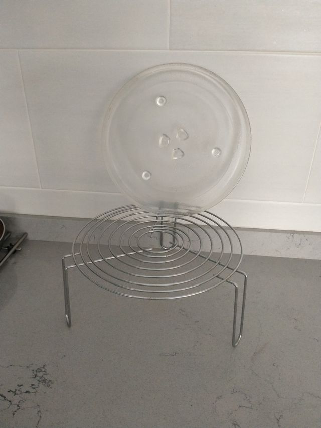 Plato y grill microondas