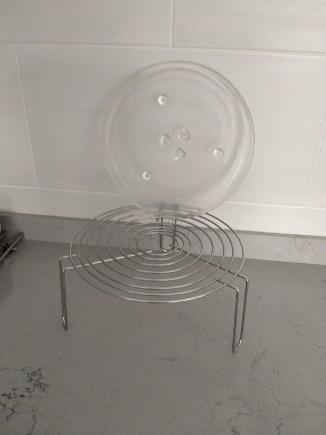 Plato y grill microondas