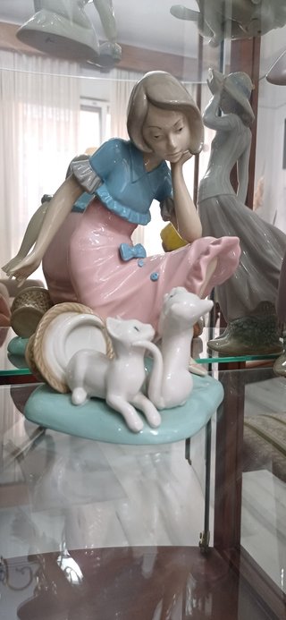 PRECIOSA FIGURA NAO LLADRO ORIGINAL.