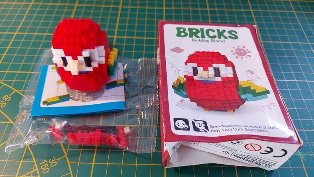 Uccelli dai mattoni (fatti)