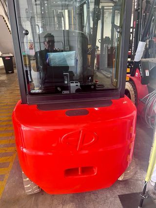 CARRETILLA ELECTRICA NUEVA EP 2 TN TRIPLE