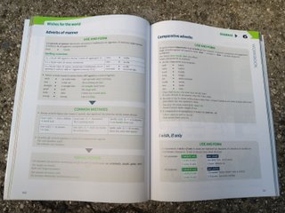 Libro scolastico di lingua inglese