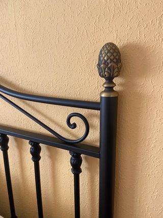 Cabecero de forja de calidad