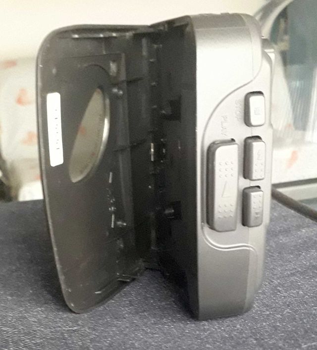 Walkman Sony lettore audiocassette WM-EX150