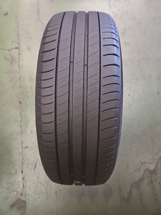 215/55-18 Michelin 