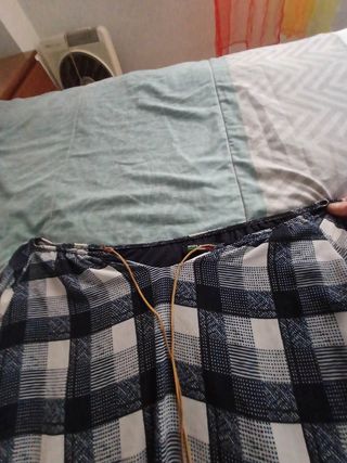 BLUSA MANGA LARGA. ESCOTE ELÁSTICO 