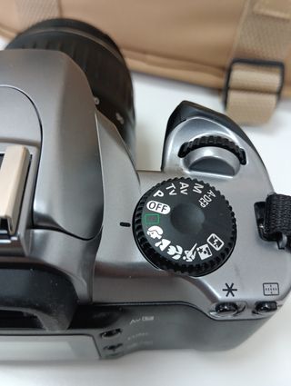 Cámara Reflex Canon Eos 3000v