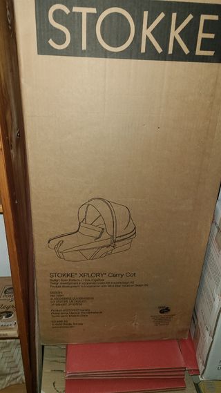 Capazo y Silla de paseo stokke xplore con capazo