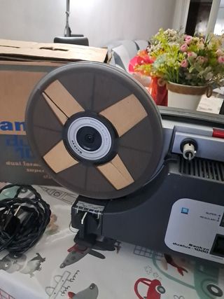 Reproductor cine ,antiguo