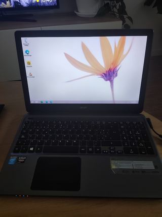 Ordenador portatil Acer Aspire E1-572G