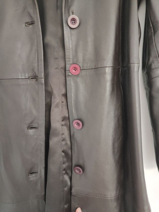 Abrigo piel Zara para restaurar