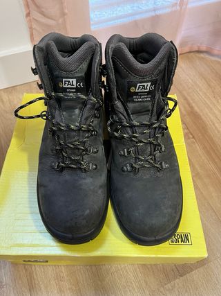 Bota seguridad monte