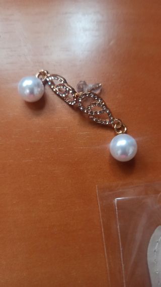 Reloj, pendientes, pulsera y gargantilla NUEVO