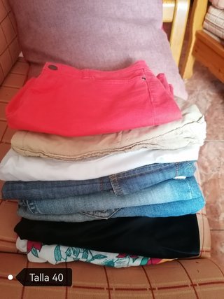 Lote de pantalones varios