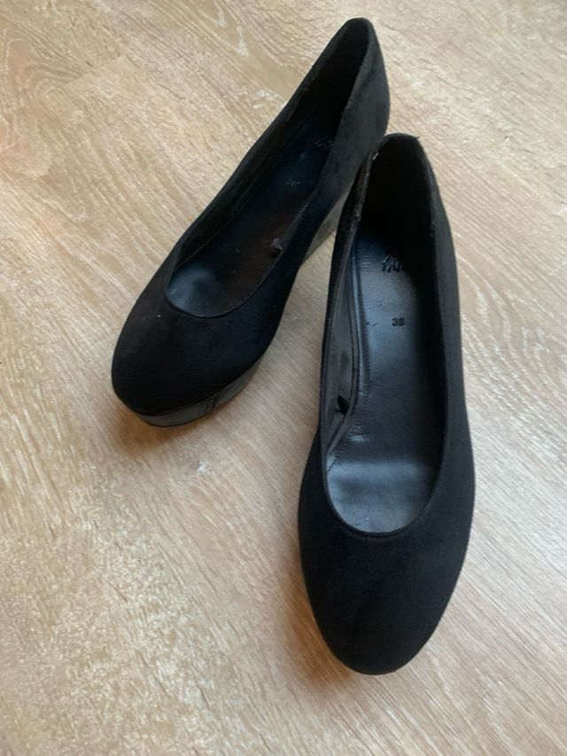 Zapato negro H&M