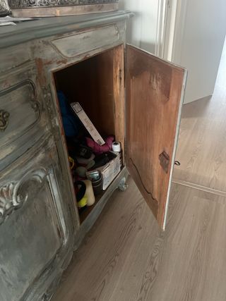 Comoda antigua restaurada