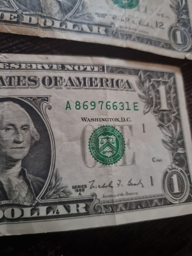 Billetes one dollar año 1988 y 1995