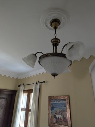 Lámpara de techo de cristal y metal