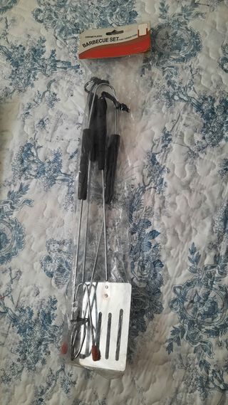 Set barbacoa 4 piezas