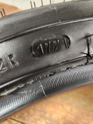 Neumatico café racer