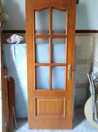 Puerta acristalada