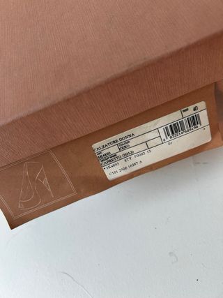 Miu miu leather heels shoes with golden details