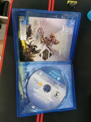Horizon Zero Dawn Complete Edition PS4