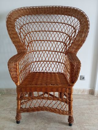 Sillon mimbre en muy buen estado