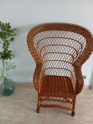 Sillon mimbre en muy buen estado