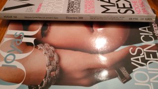 Lote 2 revistas Vogue