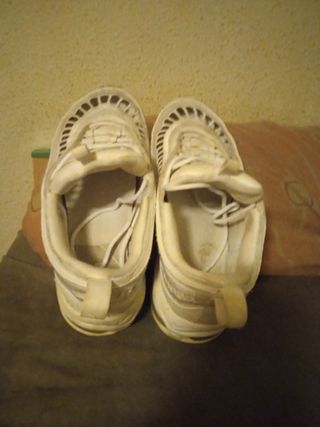 ZAPATILLAS UNISEX NIKE AIR MAX TALLA 40 BLANCAS