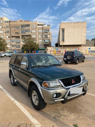 Mitsubishi Montero sport 2000