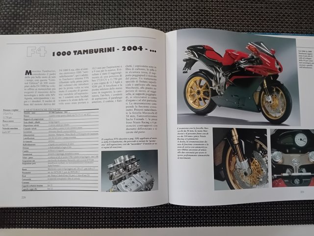 Libro MV AGUSTA historia y modelos