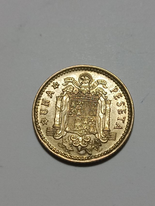 LOTE DE PESETAS DE FRANCO.