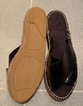 Sandalias esparto negras