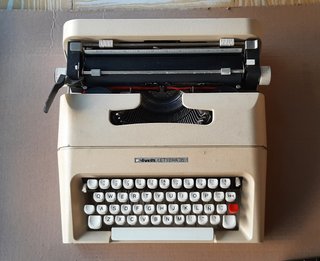 2 MAQUINAS DE ESCRIBIR-> CHOLLO !!!