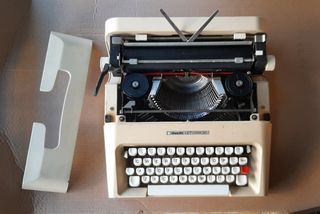 2 MAQUINAS DE ESCRIBIR-> CHOLLO !!!