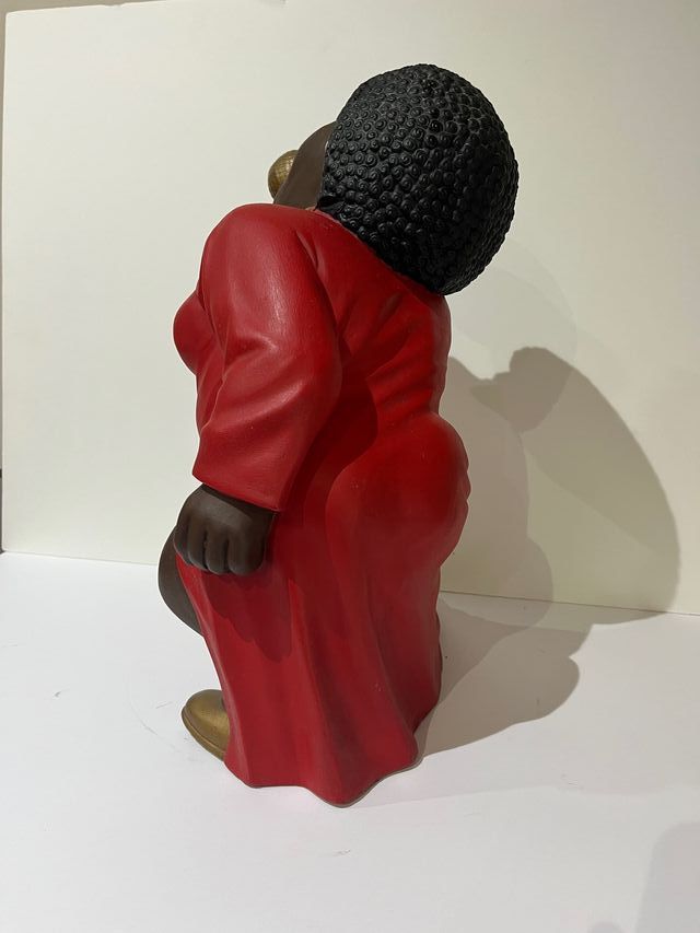 Figura de mujer cantante de jazz