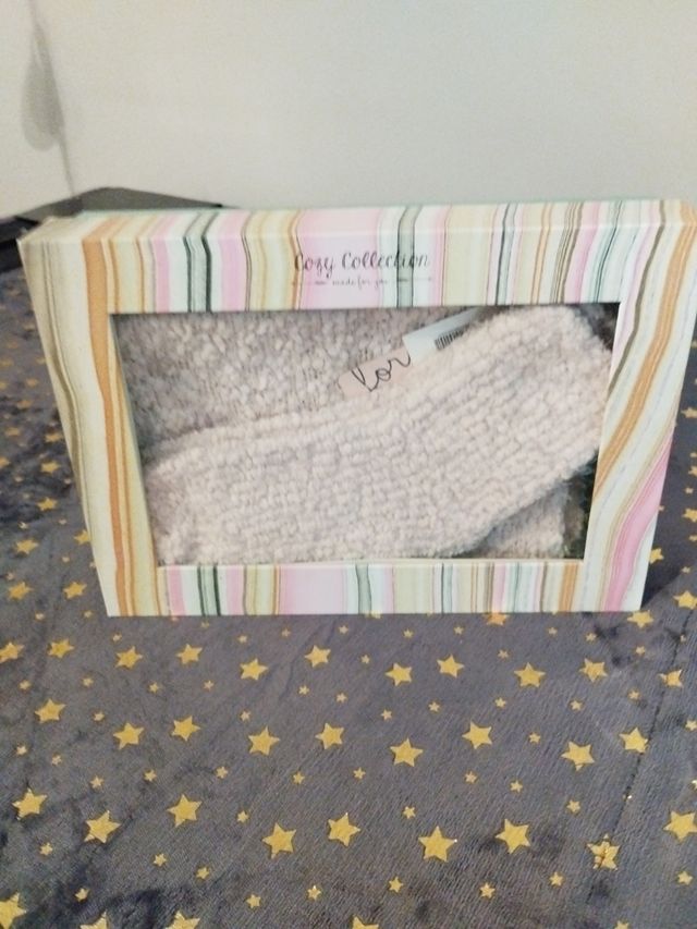 Bufanda y calcetines