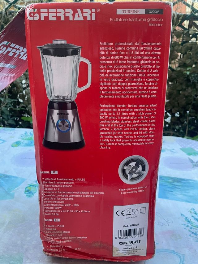 Frullatore Ferrari 600w vetro acciaio