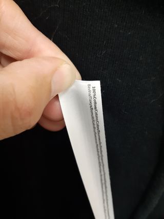 N. 2 felpe nere con cappuccio