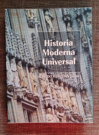 Libro UNED, Historia.