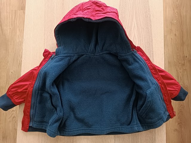 Cazadora/chubasquero bebe talla 6-9 meses