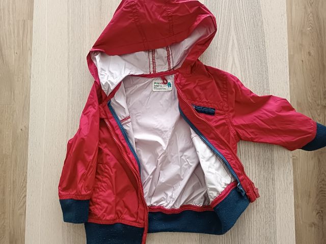 Cazadora/chubasquero bebe talla 6-9 meses