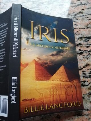 Iris e il mistero di Nefertari - Billie Langford