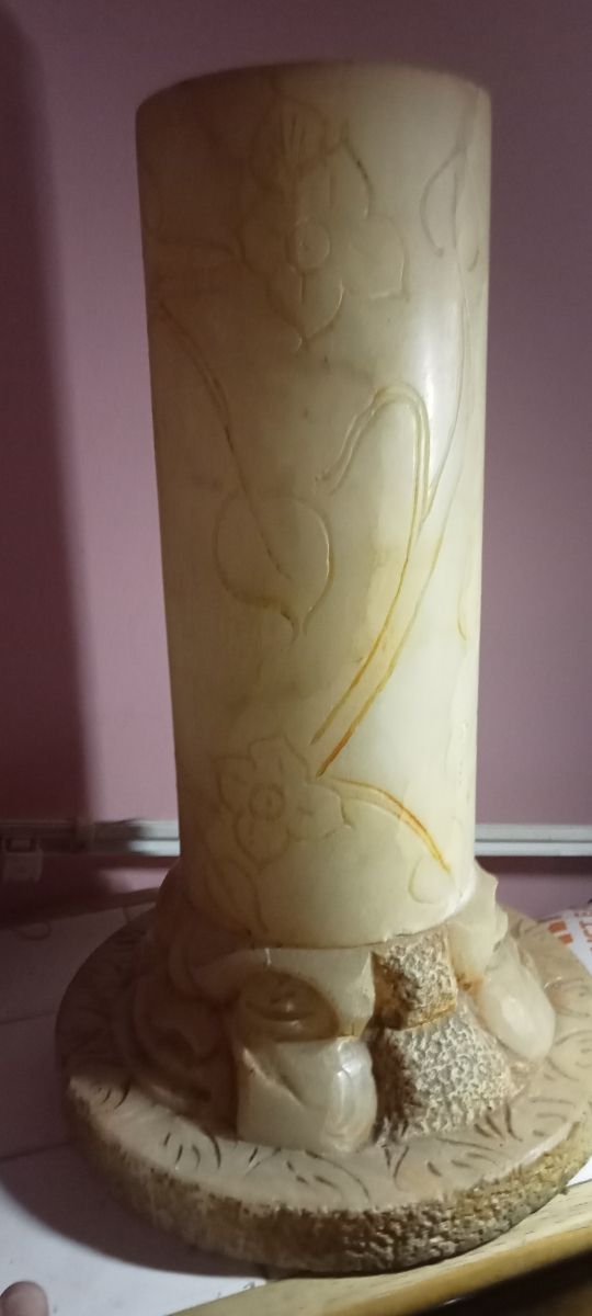 Làmpara de piedra ymármol con tallados y n 2piezas